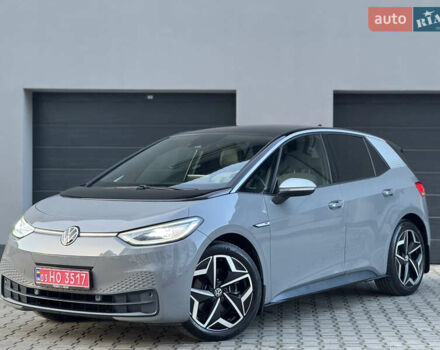 Серый Фольксваген ID.3, объемом двигателя 0 л и пробегом 91 тыс. км за 16999 $, фото 4 на Automoto.ua