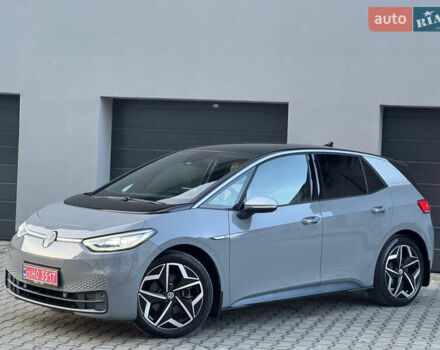 Серый Фольксваген ID.3, объемом двигателя 0 л и пробегом 91 тыс. км за 16999 $, фото 7 на Automoto.ua