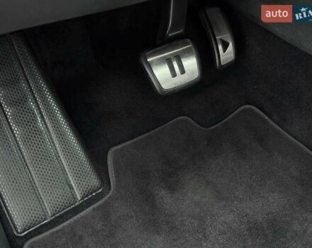 Серый Фольксваген ID.3, объемом двигателя 0 л и пробегом 100 тыс. км за 16999 $, фото 46 на Automoto.ua