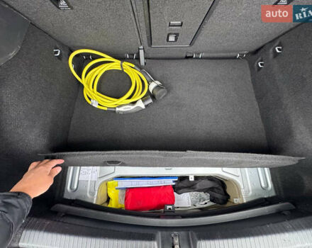 Сірий Фольксваген ID.3, об'ємом двигуна 0 л та пробігом 189 тис. км за 14444 $, фото 37 на Automoto.ua