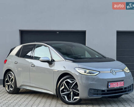 Серый Фольксваген ID.3, объемом двигателя 0 л и пробегом 91 тыс. км за 16999 $, фото 1 на Automoto.ua