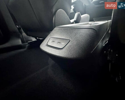 Серый Фольксваген ID.3, объемом двигателя 0 л и пробегом 129 тыс. км за 17600 $, фото 44 на Automoto.ua