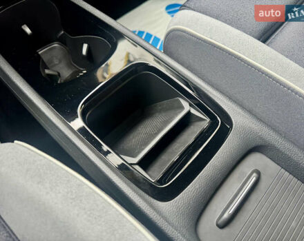 Серый Фольксваген ID.3, объемом двигателя 0 л и пробегом 129 тыс. км за 17600 $, фото 57 на Automoto.ua