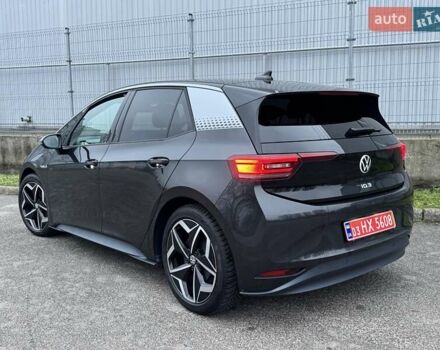 Серый Фольксваген ID.3, объемом двигателя 0 л и пробегом 145 тыс. км за 15900 $, фото 1 на Automoto.ua