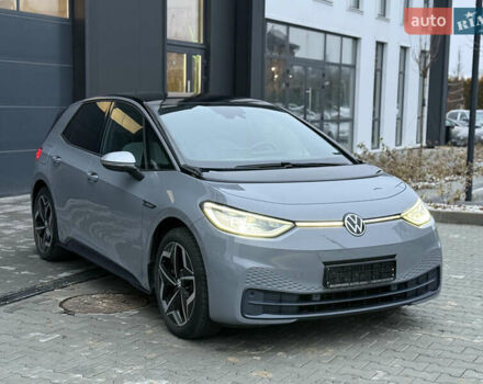 Серый Фольксваген ID.3, объемом двигателя 0 л и пробегом 109 тыс. км за 16900 $, фото 2 на Automoto.ua