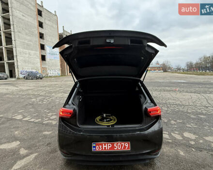 Сірий Фольксваген ID.3, об'ємом двигуна 0 л та пробігом 182 тис. км за 15499 $, фото 29 на Automoto.ua