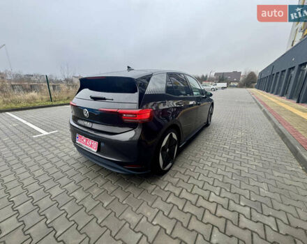 Серый Фольксваген ID.3, объемом двигателя 0 л и пробегом 129 тыс. км за 17600 $, фото 4 на Automoto.ua
