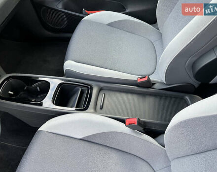 Серый Фольксваген ID.3, объемом двигателя 0 л и пробегом 117 тыс. км за 17300 $, фото 55 на Automoto.ua