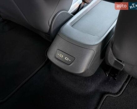 Сірий Фольксваген ID.3, об'ємом двигуна 0 л та пробігом 135 тис. км за 17900 $, фото 78 на Automoto.ua