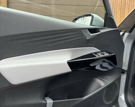 Серый Фольксваген ID.3, объемом двигателя 0 л и пробегом 129 тыс. км за 16400 $, фото 39 на Automoto.ua