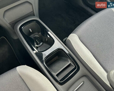 Серый Фольксваген ID.3, объемом двигателя 0 л и пробегом 98 тыс. км за 16300 $, фото 23 на Automoto.ua