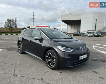 Серый Фольксваген ID.3, объемом двигателя 0 л и пробегом 98 тыс. км за 16300 $, фото 1 на Automoto.ua