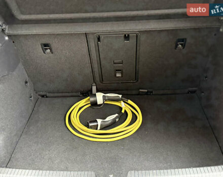 Сірий Фольксваген ID.3, об'ємом двигуна 0 л та пробігом 182 тис. км за 15499 $, фото 28 на Automoto.ua