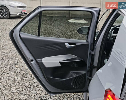 Фольксваген ID.3 2020 в Луцке на Automoto.ua Серый Фольксваген ID.3, объемом двигателя 0 л и пробегом 173 тыс. км за 16699 $, фото 56 на Automoto.ua