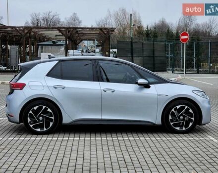 Серый Фольксваген ID.3, объемом двигателя 0 л и пробегом 164 тыс. км за 15800 $, фото 3 на Automoto.ua