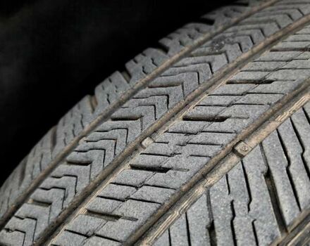 Серый Фольксваген ID.3, объемом двигателя 0 л и пробегом 164 тыс. км за 15800 $, фото 14 на Automoto.ua