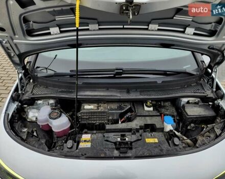 Серый Фольксваген ID.3, объемом двигателя 0 л и пробегом 164 тыс. км за 15800 $, фото 7 на Automoto.ua