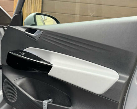 Серый Фольксваген ID.3, объемом двигателя 0 л и пробегом 129 тыс. км за 16400 $, фото 38 на Automoto.ua