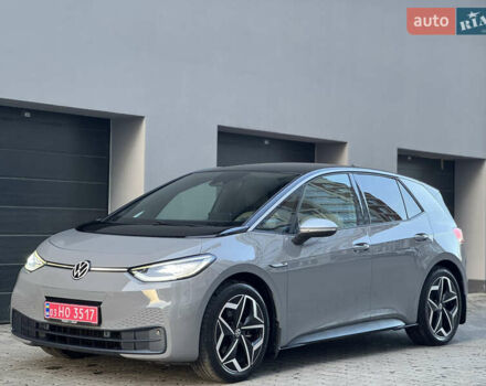 Серый Фольксваген ID.3, объемом двигателя 0 л и пробегом 91 тыс. км за 16999 $, фото 9 на Automoto.ua