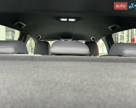 Серый Фольксваген ID.3, объемом двигателя 0 л и пробегом 107 тыс. км за 16999 $, фото 110 на Automoto.ua