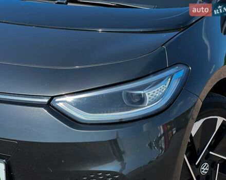 Серый Фольксваген ID.3, объемом двигателя 0 л и пробегом 58 тыс. км за 17800 $, фото 3 на Automoto.ua