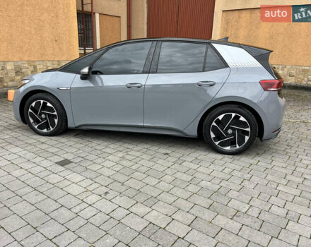 Фольксваген ID.3 2020 в Коломые на Automoto.ua Серый Фольксваген ID.3, объемом двигателя 0 л и пробегом 87 тыс. км за 16450 $, фото 4 на Automoto.ua