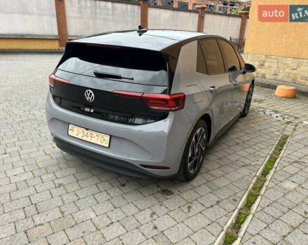 Фольксваген ID.3 2020 в Коломые на Automoto.ua Серый Фольксваген ID.3, объемом двигателя 0 л и пробегом 87 тыс. км за 16450 $, фото 8 на Automoto.ua