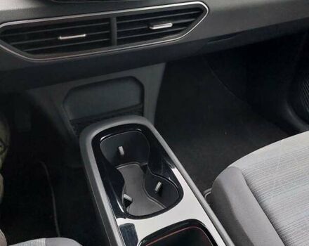 Серый Фольксваген ID.3, объемом двигателя 0 л и пробегом 197 тыс. км за 15099 $, фото 29 на Automoto.ua