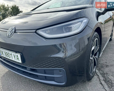 Серый Фольксваген ID.3, объемом двигателя 0 л и пробегом 98 тыс. км за 16300 $, фото 9 на Automoto.ua