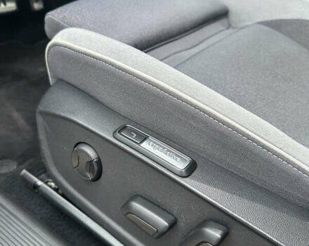 Серый Фольксваген ID.3, объемом двигателя 0 л и пробегом 160 тыс. км за 17200 $, фото 37 на Automoto.ua