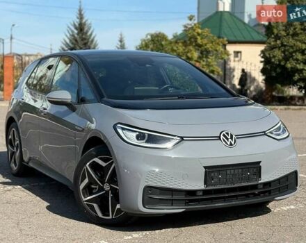 Серый Фольксваген ID.3, объемом двигателя 0 л и пробегом 24 тыс. км за 18500 $, фото 2 на Automoto.ua
