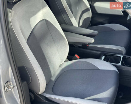 Сірий Фольксваген ID.3, об'ємом двигуна 0 л та пробігом 36 тис. км за 17999 $, фото 2 на Automoto.ua