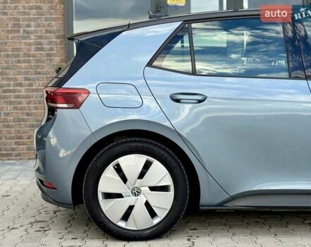 Сірий Фольксваген ID.3, об'ємом двигуна 0 л та пробігом 93 тис. км за 15999 $, фото 37 на Automoto.ua