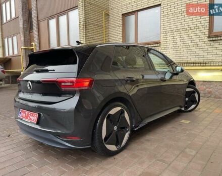 Серый Фольксваген ID.3, объемом двигателя 0 л и пробегом 111 тыс. км за 16800 $, фото 45 на Automoto.ua