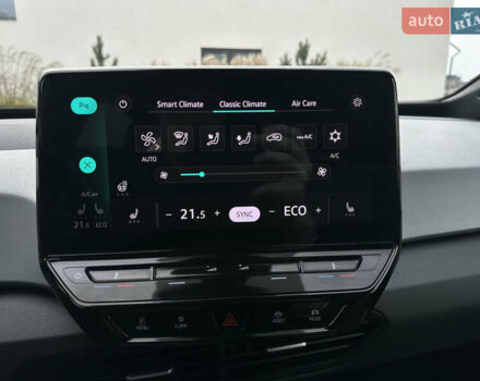 Серый Фольксваген ID.3, объемом двигателя 0 л и пробегом 175 тыс. км за 15799 $, фото 82 на Automoto.ua