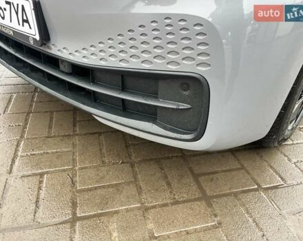 Серый Фольксваген ID.3, объемом двигателя 0 л и пробегом 137 тыс. км за 15800 $, фото 9 на Automoto.ua