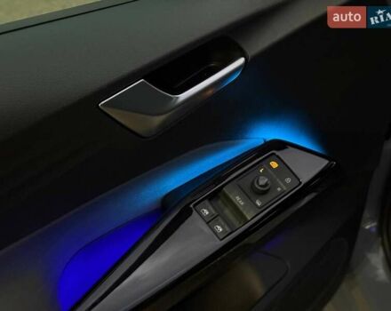 Серый Фольксваген ID.3, объемом двигателя 0 л и пробегом 33 тыс. км за 17500 $, фото 27 на Automoto.ua