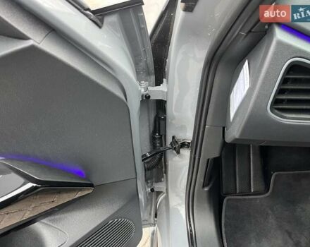 Серый Фольксваген ID.3, объемом двигателя 0 л и пробегом 137 тыс. км за 15800 $, фото 58 на Automoto.ua