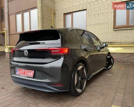 Серый Фольксваген ID.3, объемом двигателя 0 л и пробегом 111 тыс. км за 16800 $, фото 44 на Automoto.ua