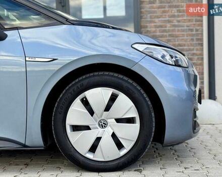 Сірий Фольксваген ID.3, об'ємом двигуна 0 л та пробігом 93 тис. км за 15999 $, фото 36 на Automoto.ua
