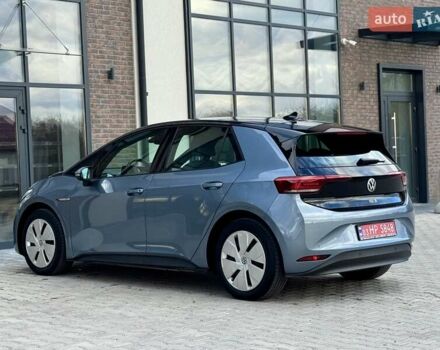 Сірий Фольксваген ID.3, об'ємом двигуна 0 л та пробігом 93 тис. км за 15999 $, фото 16 на Automoto.ua