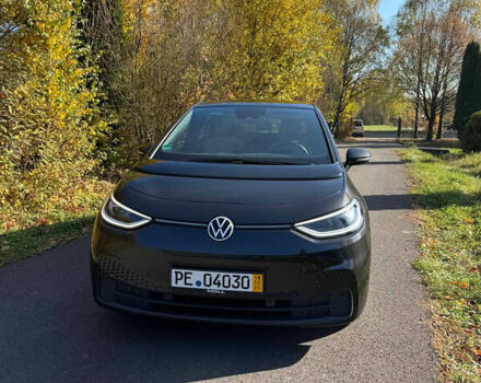 Серый Фольксваген ID.3, объемом двигателя 0 л и пробегом 138 тыс. км за 16300 $, фото 1 на Automoto.ua