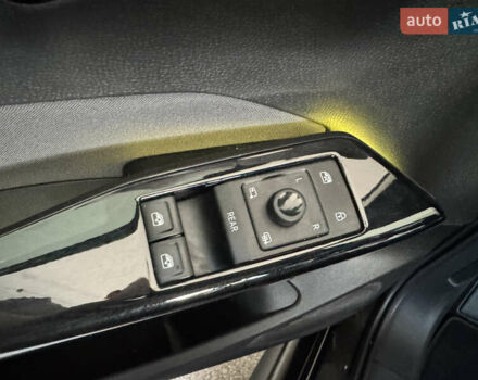 Сірий Фольксваген ID.3, об'ємом двигуна 0 л та пробігом 63 тис. км за 15800 $, фото 19 на Automoto.ua