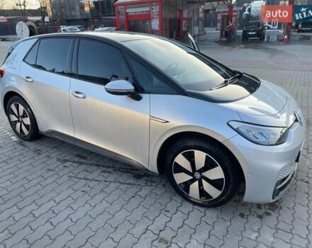 Серый Фольксваген ID.3, объемом двигателя 0 л и пробегом 104 тыс. км за 20950 $, фото 5 на Automoto.ua