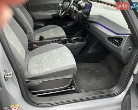 Серый Фольксваген ID.3, объемом двигателя 0 л и пробегом 137 тыс. км за 15800 $, фото 26 на Automoto.ua