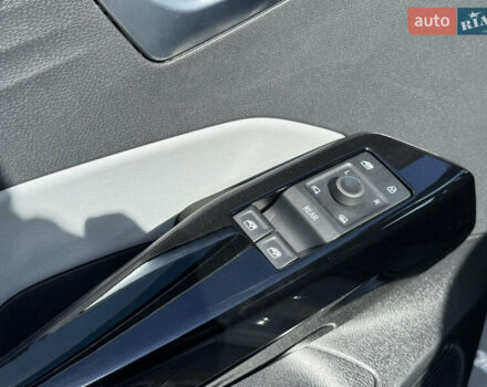 Сірий Фольксваген ID.3, об'ємом двигуна 0 л та пробігом 36 тис. км за 17999 $, фото 27 на Automoto.ua