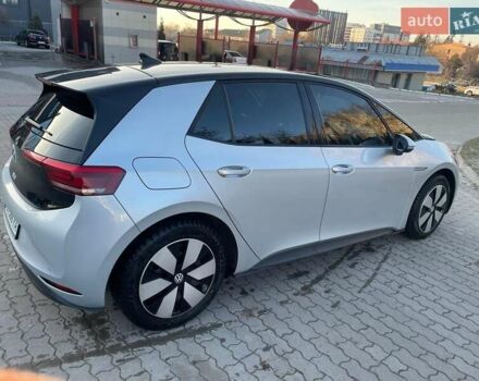 Серый Фольксваген ID.3, объемом двигателя 0 л и пробегом 104 тыс. км за 20950 $, фото 10 на Automoto.ua