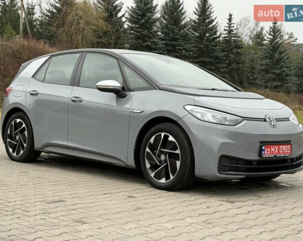 Серый Фольксваген ID.3, объемом двигателя 0 л и пробегом 133 тыс. км за 15400 $, фото 6 на Automoto.ua