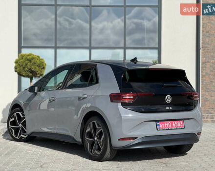 Сірий Фольксваген ID.3, об'ємом двигуна 0 л та пробігом 36 тис. км за 17999 $, фото 7 на Automoto.ua