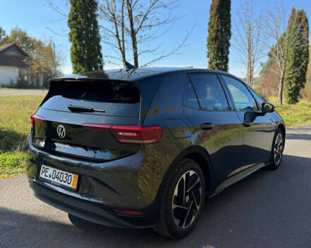 Серый Фольксваген ID.3, объемом двигателя 0 л и пробегом 138 тыс. км за 16300 $, фото 3 на Automoto.ua